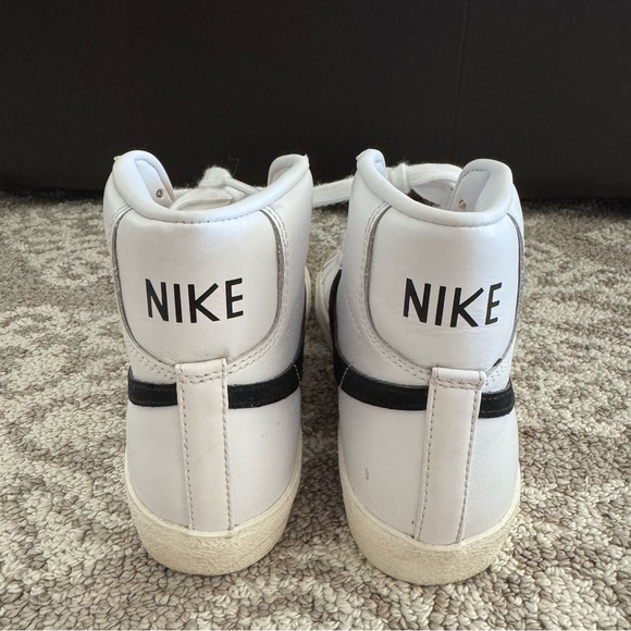 Nike Classic White and Black High-Top Blazer Mid ‘77 Sneaker, 6 - Picture 5 of 11